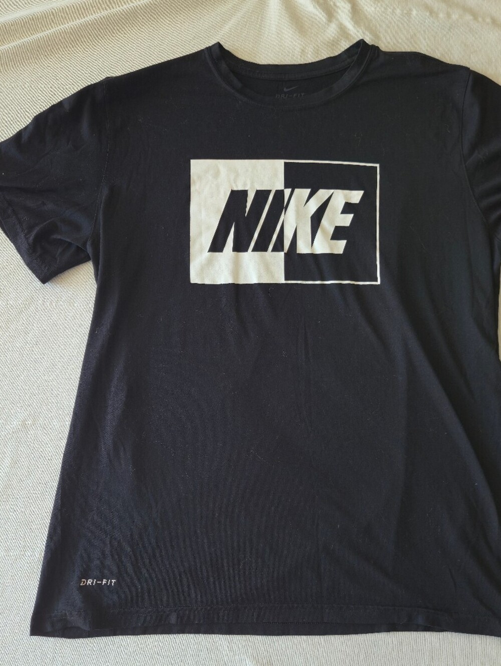Nike Dri-FIT Black Graphic Logo T-Shirt Size Large
